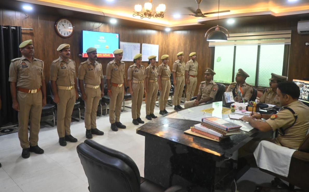 एसएसपी ने रिक्रूट आरक्षियों के साथ की गोष्ठी, दिए सेवा, अनुशासन और संवेदनशीलता के मंत्र