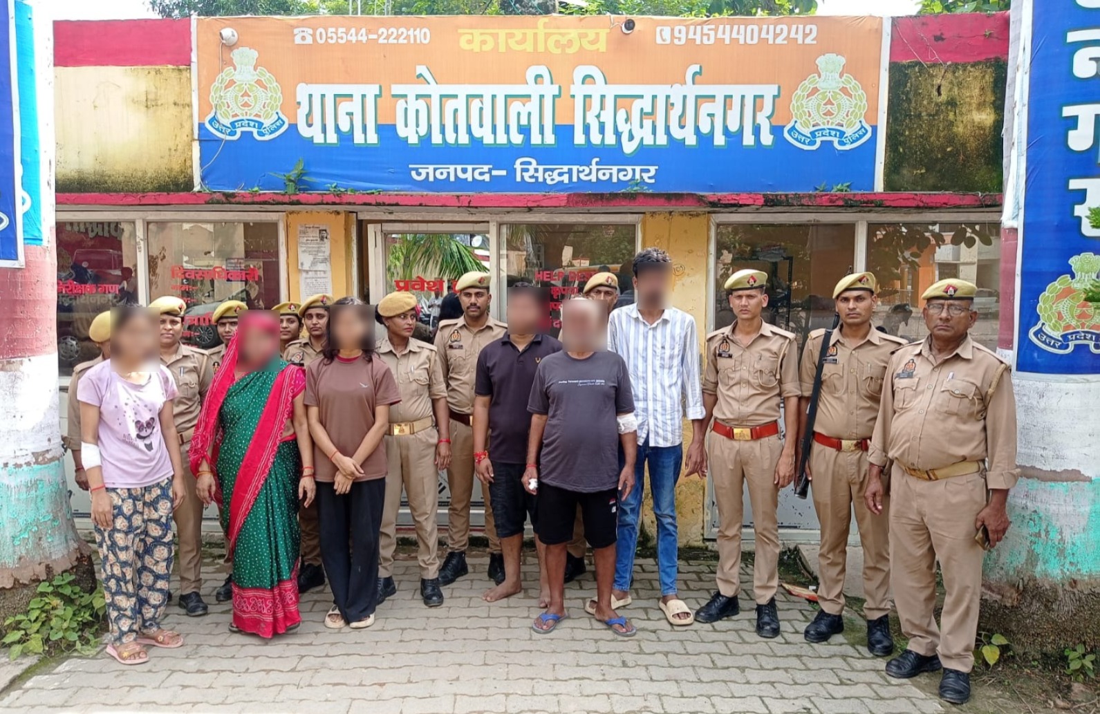 जगदीशपुर खुर्द हत्याकांड का 24 घंटे में खुलासा: 3 महिलाओं सहित 6 अभियुक्त गिरफ्तार, लाइसेंसी बंदूक व कारतूस बरामद